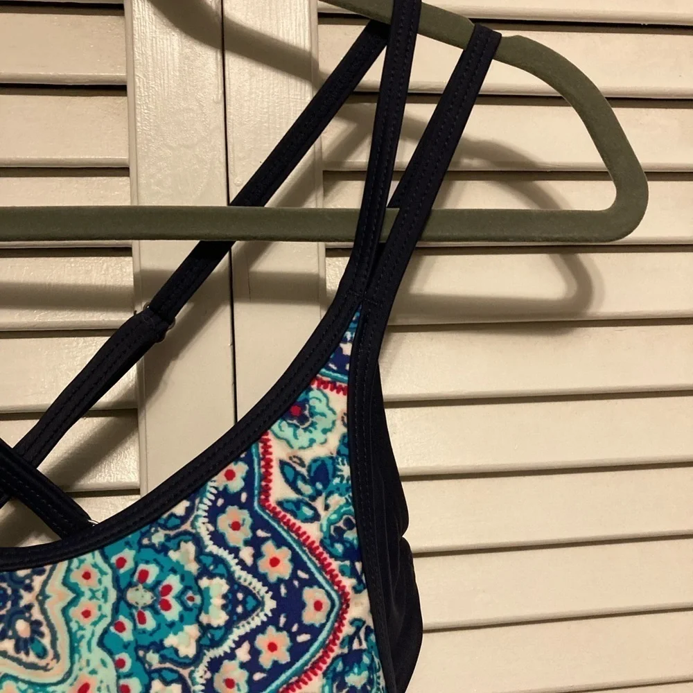 Athleta Monaco Blue And Pink Blousy Tankini Swim Top Size 32B